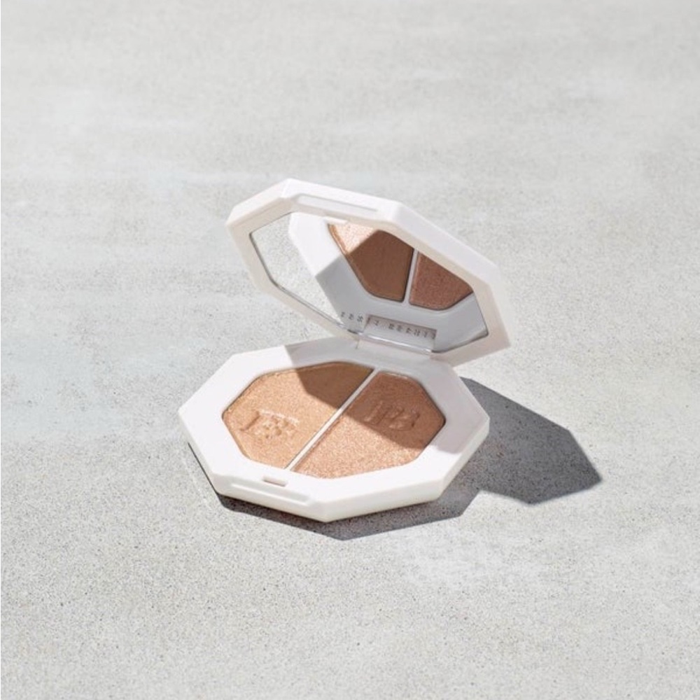 Fenty Beauty: Killawatt Freestyle Highlighter Compact